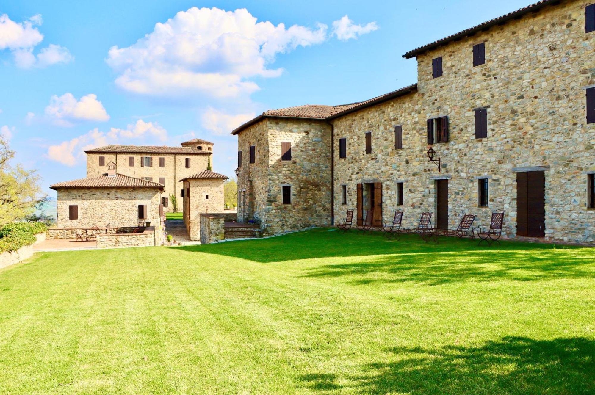 Castello Di Viano Villa Dış mekan fotoğraf