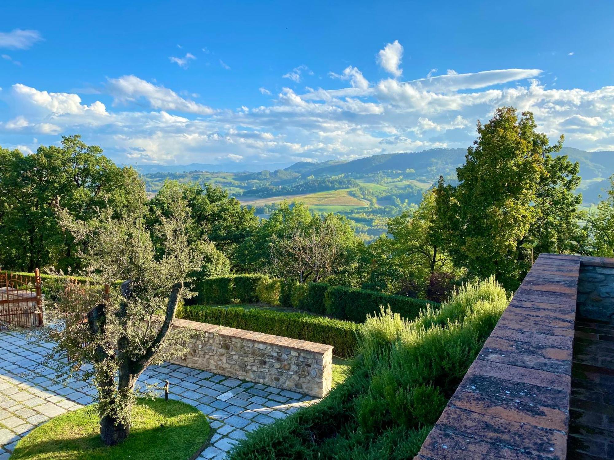 Castello Di Viano Villa Dış mekan fotoğraf